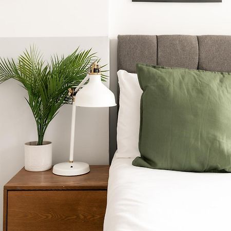 Modern Kensington Apartments London Bagian luar foto