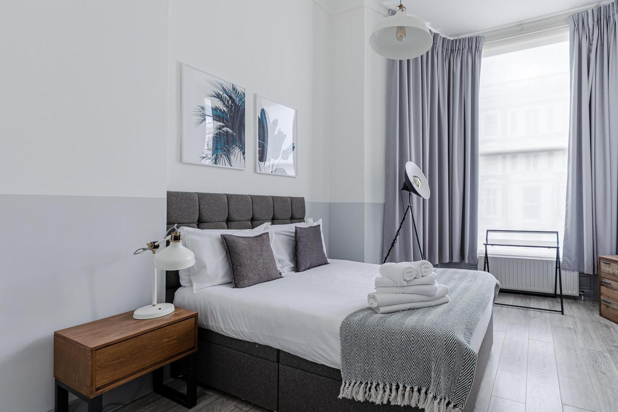 Modern Kensington Apartments London Bagian luar foto